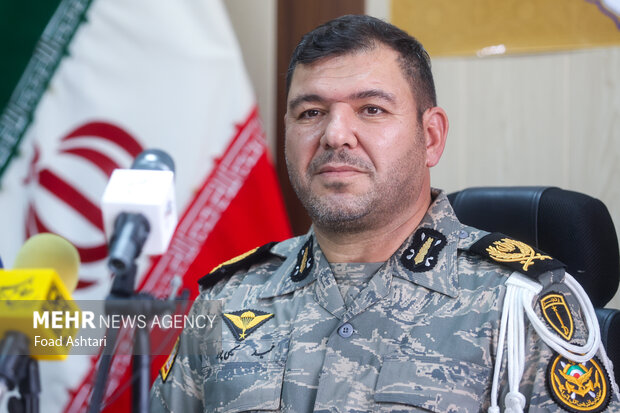 نشست صمیمی فرمانده دژبانی آجا با اصحاب رسانه