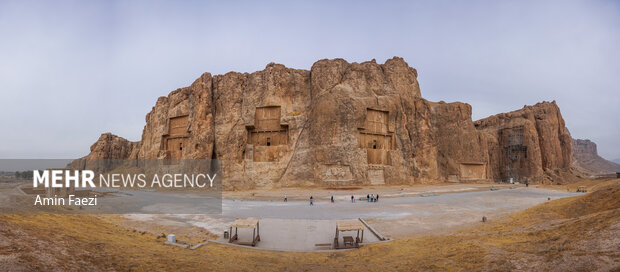 مرمت در حریم شاهان