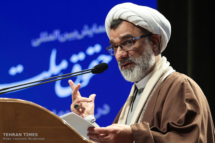 Ayatollah Khamenei’s vision of freedom and humanity discussed in intl. conference