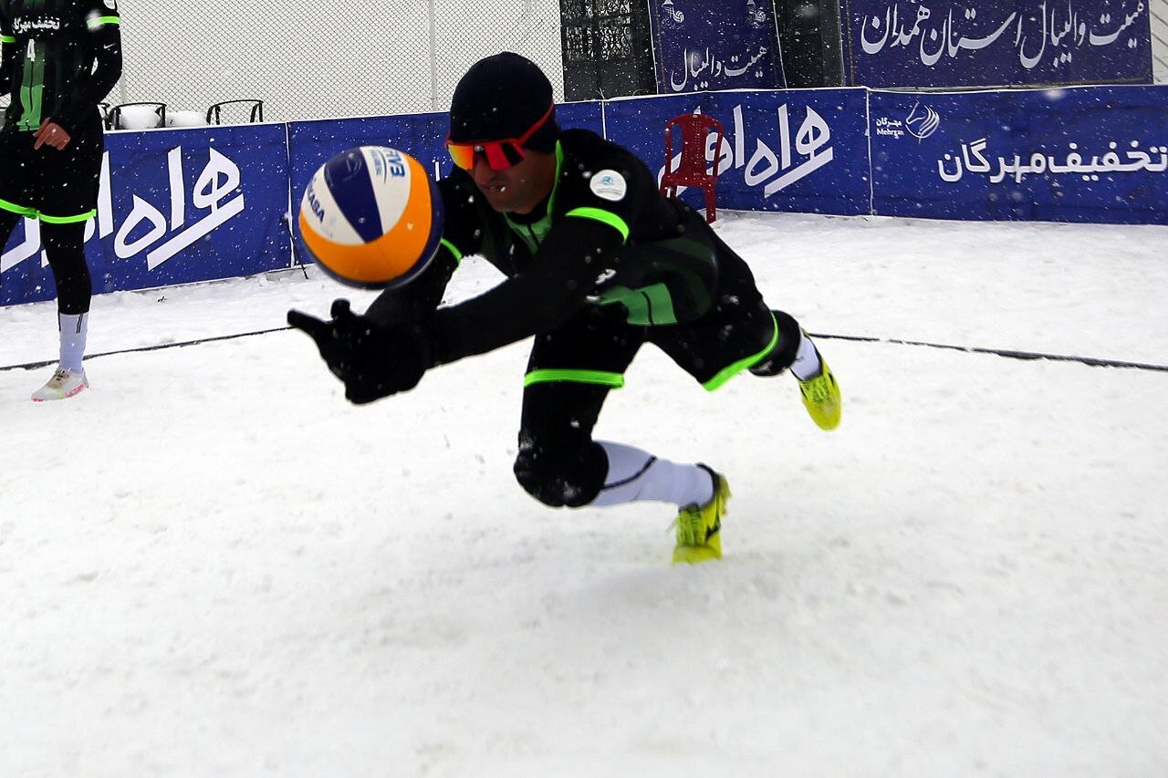 همدان،واليبال،برفي،مسابقات،دوره،ميزباني،تيم،استان،ايران،زمست ...