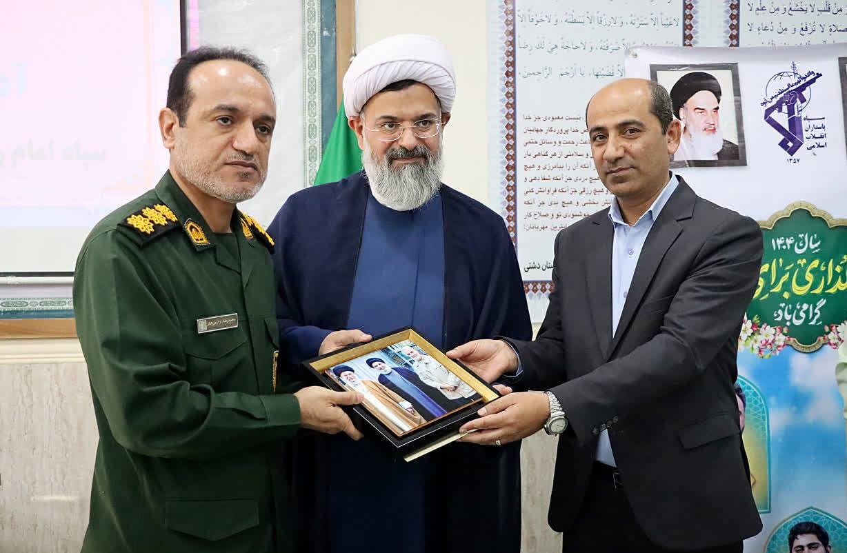 امام جمعه دشتی: فرهنگ ایثار در بین مردم زنده است