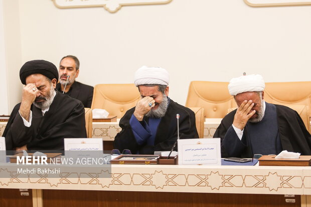 هشتمین اجلاسیه تولیت های اعتباب مقدس ایران اسلامی