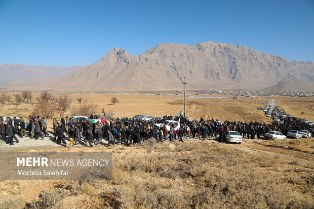 تشییع باشکوه شهید گمنام در روستای سورک