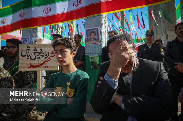 تشییع باشکوه شهید گمنام در روستای سورک