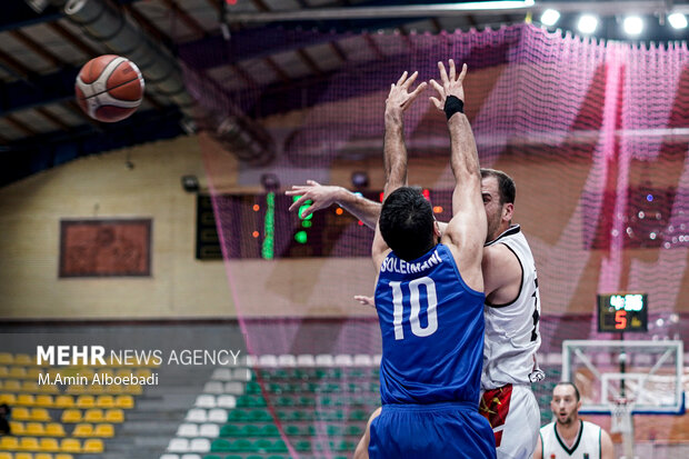 لیگ برتر بسکتبال ؛ گلنور اصفهان و نفت و گاز زاگرس
