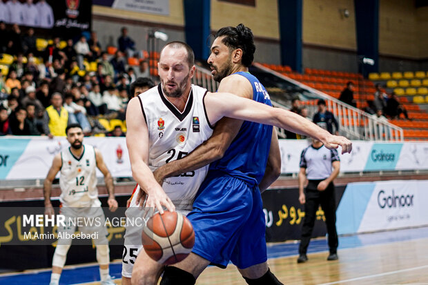 لیگ برتر بسکتبال ؛ گلنور اصفهان و نفت و گاز زاگرس