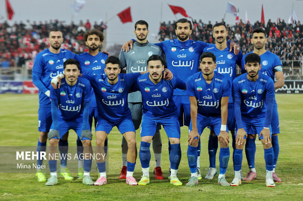 لیگ برتر فوتبال - تراکتور و استقلال خوزستان