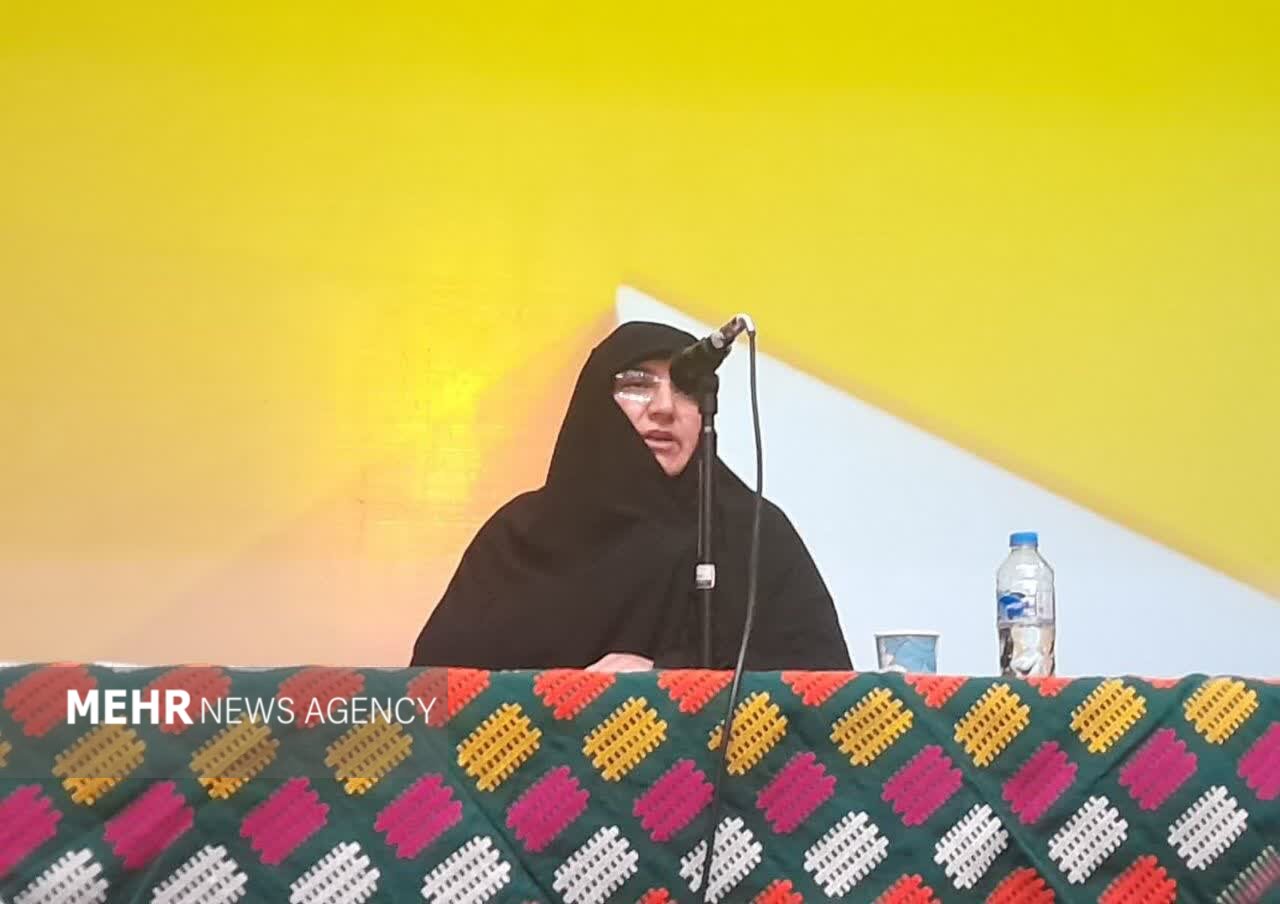 عاشوریان: حضرت ام البنین (ع) الگوی زن تراز انقلاب اسلامی است عاشوریان: حضرت ام البنین (ع) الگوی زن تراز انقلاب اسلامی است