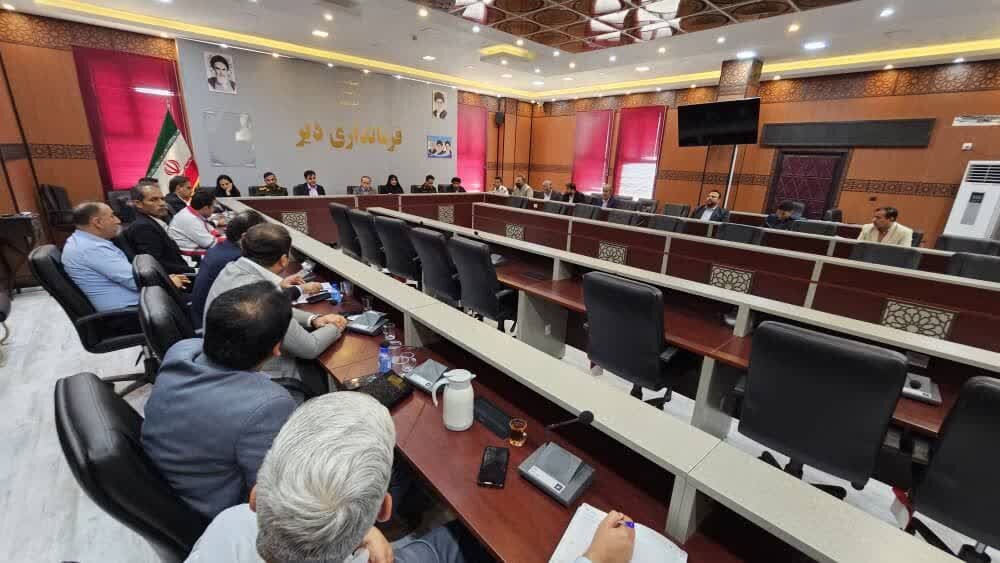 فرماندار دیر: تکمیل پروژههای اولویتدار شهری پیگیری می شود