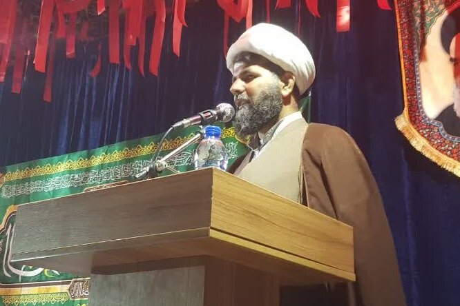 یادواره شهدای گمنام در آبدان برگزار شد