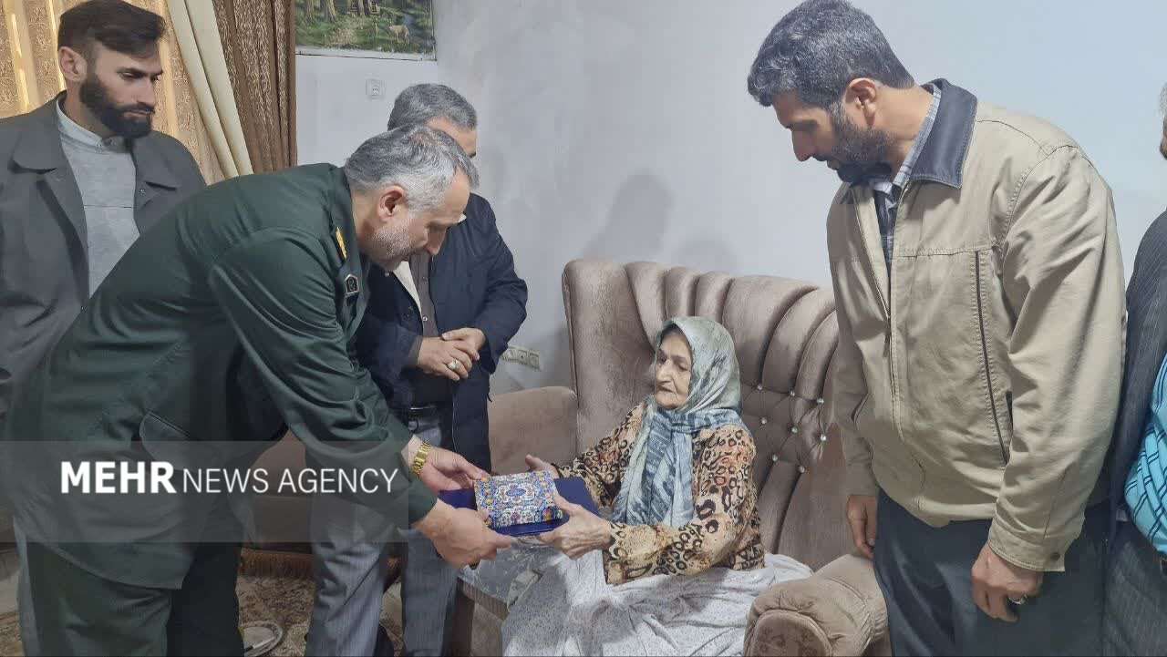 سرهنگ پارسا: روایت زندگی شهدا رسالت اصلی اصحاب رسانه است