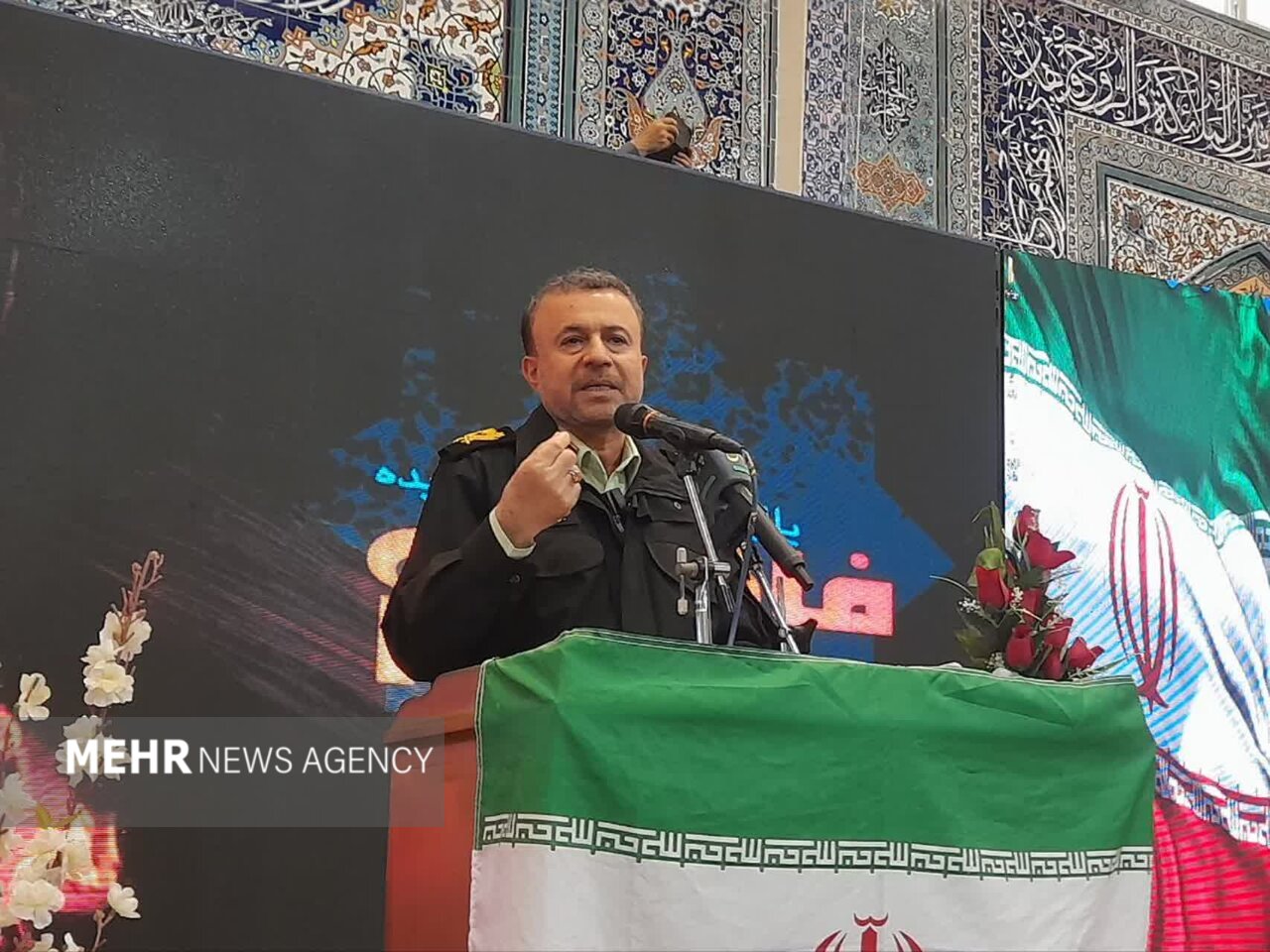 سردار حسنپور: حماسه شهدا باید برای نسلهای آینده روایت شود سردار حسنپور: حماسه شهدا باید برای نسلهای آینده روایت شود