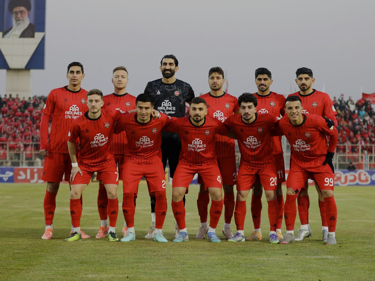 تراکتوری ها هر چه زدند به در بسته خورد!