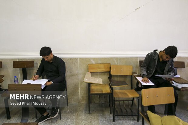 برگزاری آزمون استخدامی دانشگاه افسری ارتش در اهواز