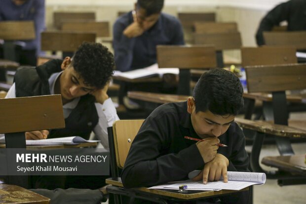 برگزاری آزمون استخدامی دانشگاه افسری ارتش در اهواز