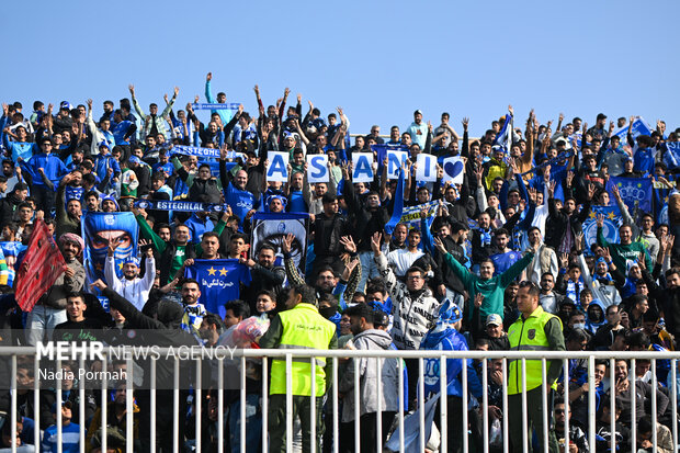 <a href='https://sayeb.ir/tag/%d8%af%d8%b1%d8%a8%db%8c-106'></div>دربی 106</a>