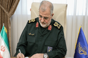 اللواء باكبور: الجرحى شهداء أحياء ورصيد استراتيجي لإيران