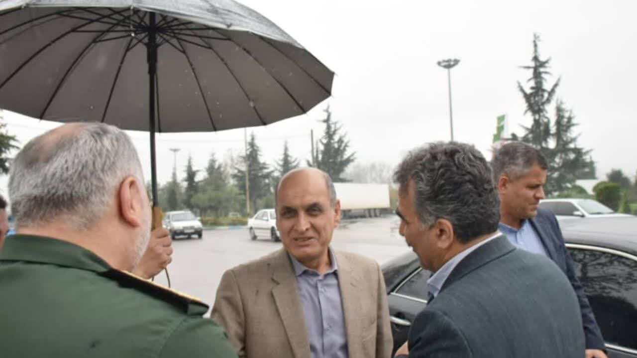 حق شناس: هدف از سفر مسکو توسعه تبادلات تجاری و بانکی با روسیه است حق شناس: هدف از سفر مسکو توسعه تبادلات تجاری و بانکی با روسیه است