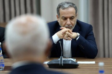 عراقجي: إيران لن تتردد في الردّ بحزم على أي عدوان