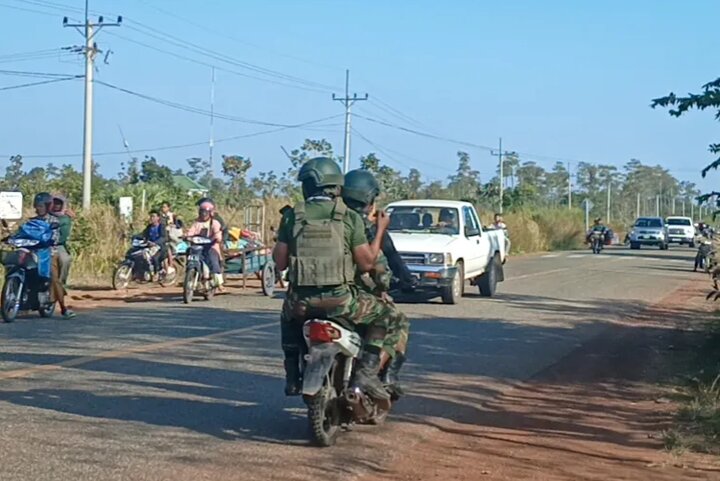 Thailand launches air raids along Cambodia border