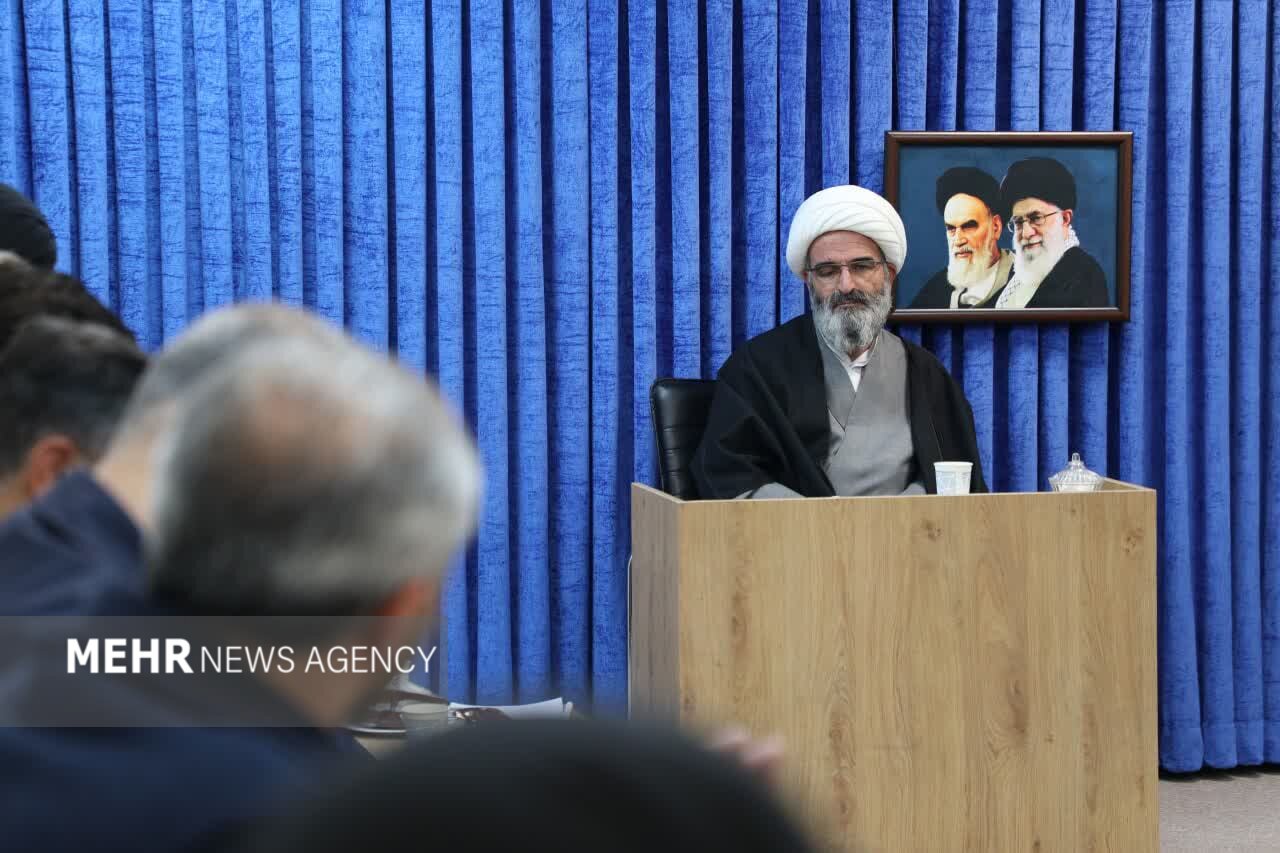 شهر،شوراهاي،اسلامي،روستا،سمنان،شوراها،خدا،مشكلات،مطيعي،خيانت