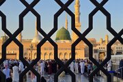 حضور زائران ایرانی در نمازهای جماعت مسجدالنبی (ص)