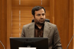 دهناد: مدیریت ویژه منابع برای پروژه‌های بزرگ عمرانی قم لازم است