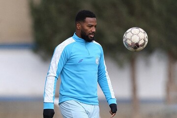 باشگاه استقلال: قرارداد با نازون پس از اخذ تأییدیه‌های پزشکی بوده است