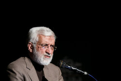 جلیلی: ترامپ وقتی تودهنی خورد از تحریم نفتی ایران منصرف شد