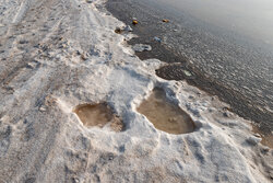 وسعت دریاچه ارومیه ۳۸۹ کیلومتر مربع افزایش یافت