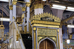 Mosque of Prophet on eve of Hazrat Fatemeh (SA) birth anniv.