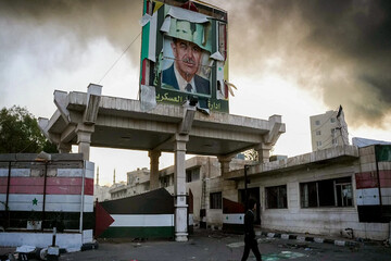 "روحوا بيوتكم.. ولا تسألوا شيئا..": قصة انهيار الجيش السوري