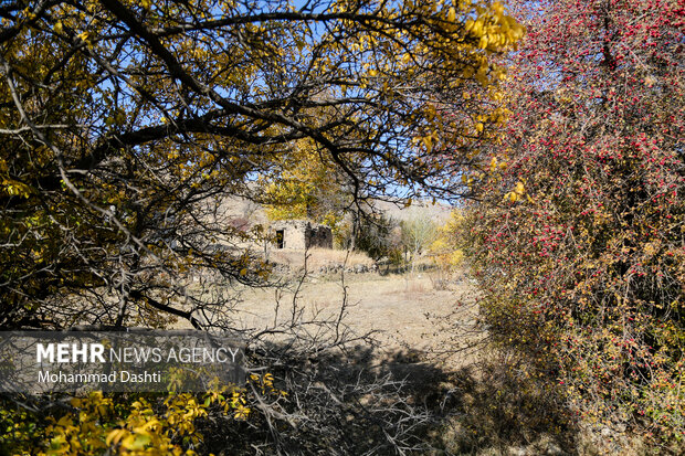 طبیعت پاییری مسیر نمین - عنبران