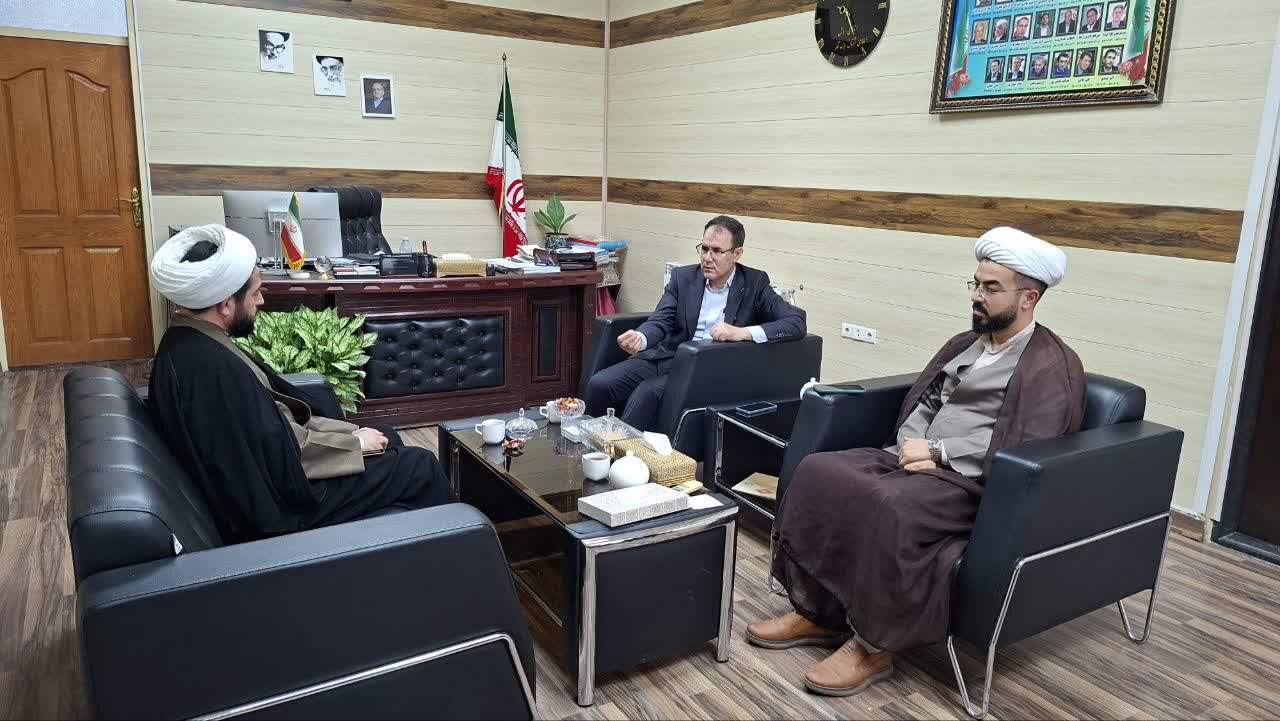 امام جمعه اصلاندوز:همکاری بیشتر بین نهادهای مذهبی و دولتی ضروری است امام جمعه اصلاندوز:همکاری بیشتر بین نهادهای مذهبی و دولتی ضروری است
