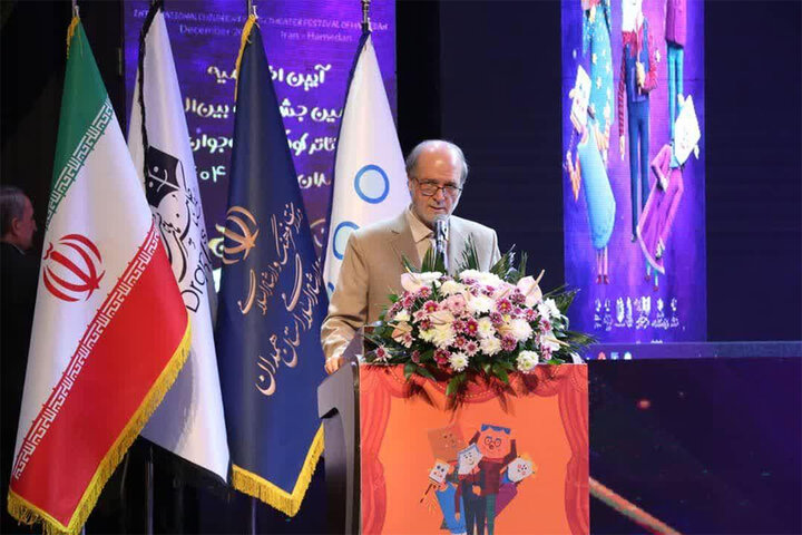 دبیرخانه دائمی جشنواره تئاتر کودک و نوجوان در همدان ایجاد میشود؟ دبیرخانه دائمی جشنواره تئاتر کودک و نوجوان در همدان ایجاد میشود؟