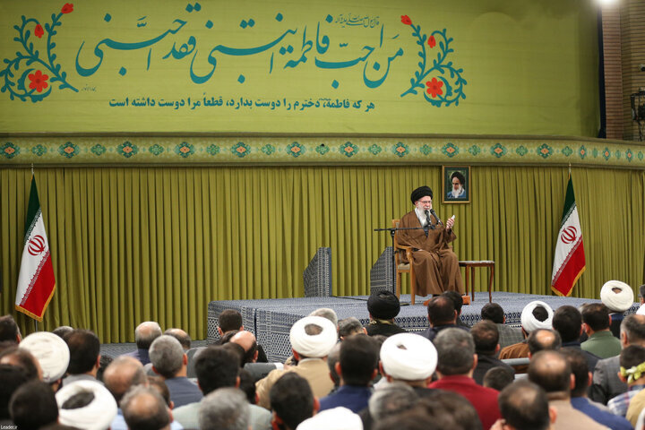 جەختی ڕێبەری باڵای ئێران لەسەر گۆڕانی پێکهاتەی میدیایی