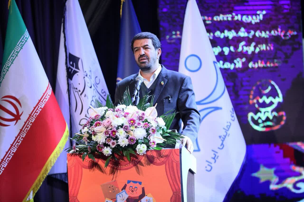 دبیرخانه دائمی جشنواره تئاتر کودک و نوجوان در همدان مستقر شد دبیرخانه دائمی جشنواره تئاتر کودک و نوجوان در همدان مستقر شد