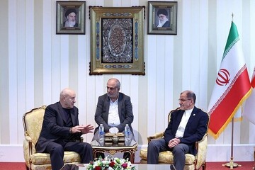 نائب رئيس الاتحاد العالمي للمصارعة يلتقي برئيس اللجنة الأولمبية الوطنية