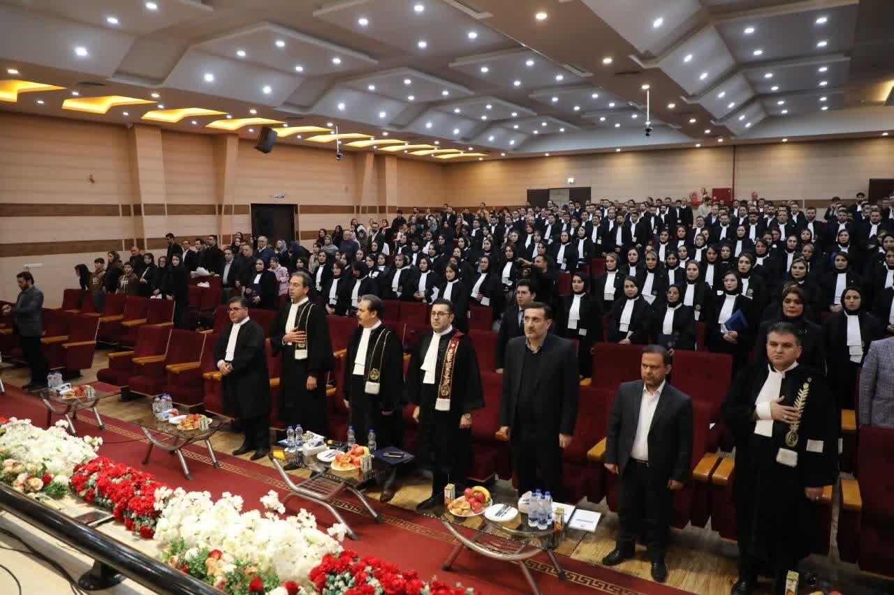 تحلیف ۲۱۹ کارآموز وکالت در اردبیل همزمان با ایام ولادت حضرت فاطمه زهرا تحلیف ۲۱۹ کارآموز وکالت در اردبیل همزمان با ایام ولادت حضرت فاطمه زهرا