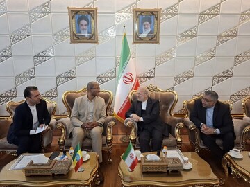 رئيس البرلمان الإثيوبي يصل إلى طهران