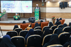 نشست رئیس سازمان تبلیغات اسلامی با بانوان همکار