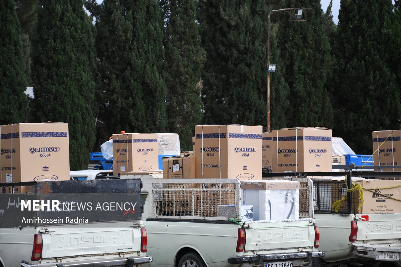 فرماندار شفت: ۱۰۳ نوعروس تحت پوشش کمیته امداد جهیزیه دریافت کردند فرماندار شفت: ۱۰۳ نوعروس تحت پوشش کمیته امداد جهیزیه دریافت کردند