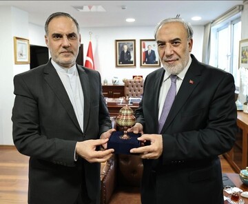 Iranian ambassador, Turkish deputy FM stress closer ties
