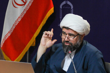 بیت‌المال رکن اصلی فقرزدایی و مدیریت حکومتی در اسلام است