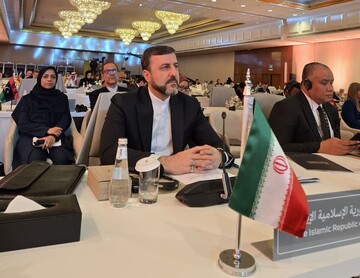 غریب آبادی: مردم ایران در مقابل متجاوز خواهند ایستاد