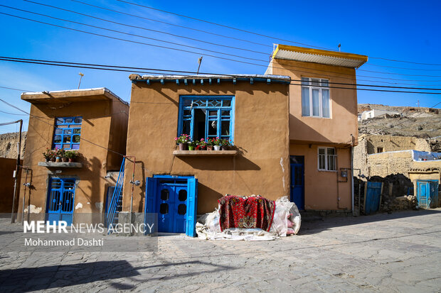 روستای گردشگری عنبران