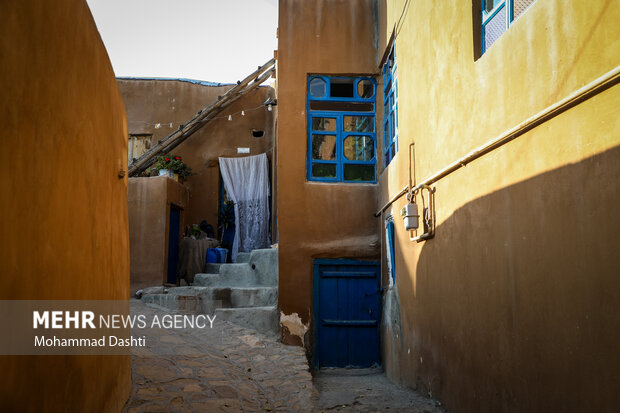 روستای گردشگری عنبران