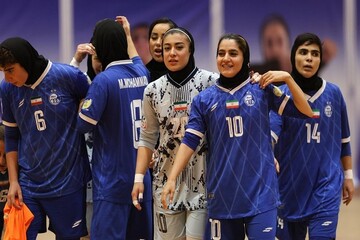 استقلال به دنبال بازگشت به صدر/گلبرگ در تلاش برای حفظ صدرنشینی