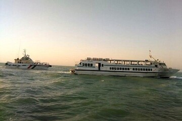 حظر مؤقت على حركة السفن في موانئ "شارك" و"كيش"