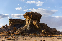 تخت سرخ و دره دوزخی؛ دو نگین طبیعت بکر روستای حسن رباط